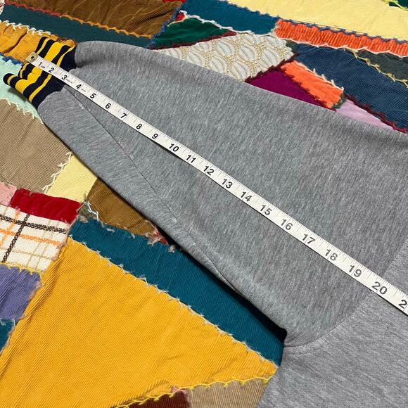 Vintage Varsity Style Striped Ends Grey Crewneck Large - Picture 6 of 6